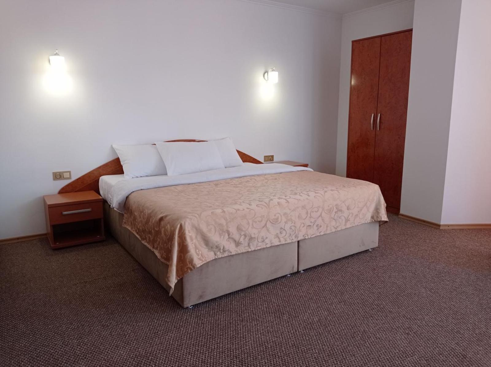 Volyn Hotel Ludmir Volodymyr-Volynsʼkyy Εξωτερικό φωτογραφία