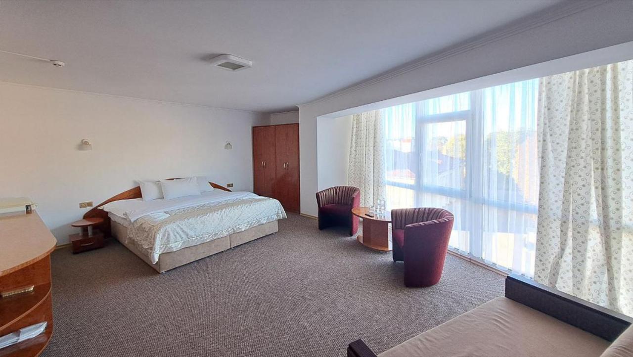 Volyn Hotel Ludmir Volodymyr-Volynsʼkyy Εξωτερικό φωτογραφία