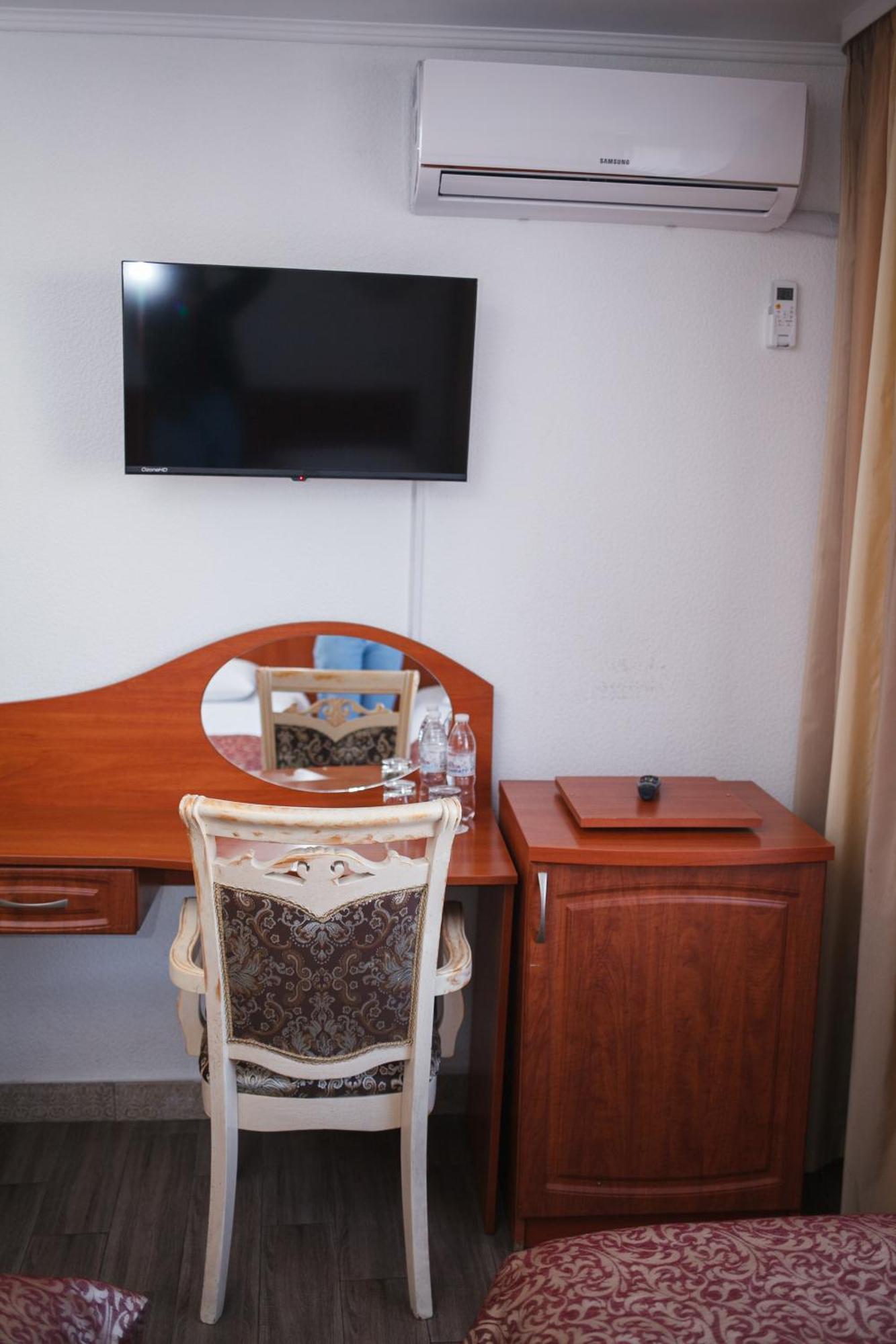 Volyn Hotel Ludmir Volodymyr-Volynsʼkyy Εξωτερικό φωτογραφία